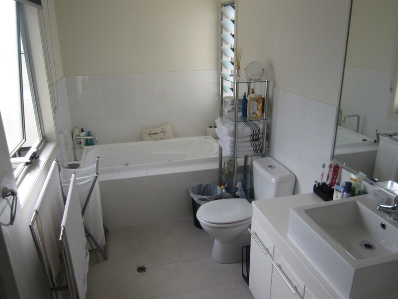 2/53 Azzurra Drive, Varsity Lakes QLD 4227