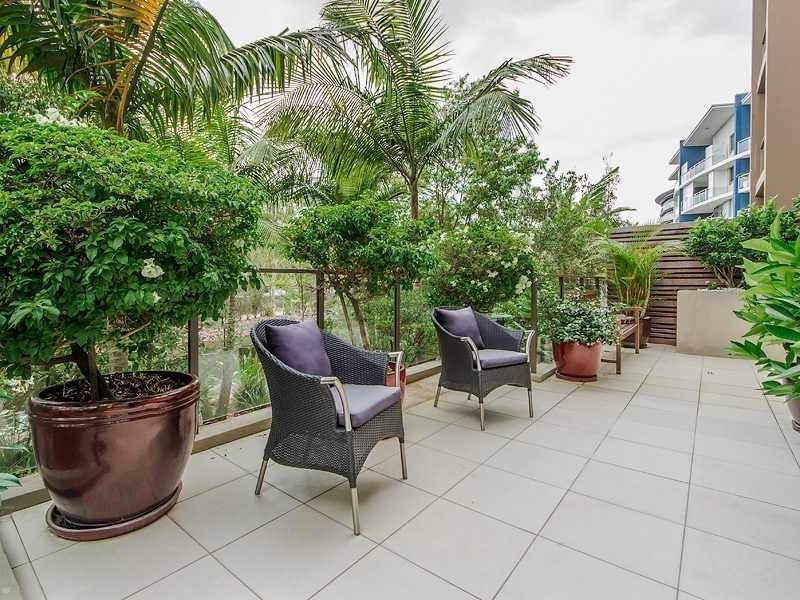 302/50 Riverwalk Avenue, Robina QLD 4226
