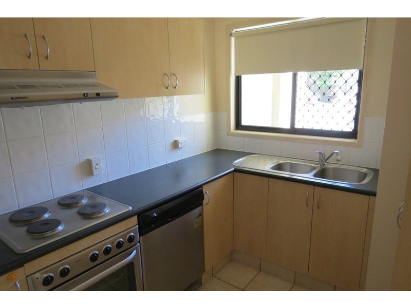 8/232 Queen Street, Southport QLD 4215