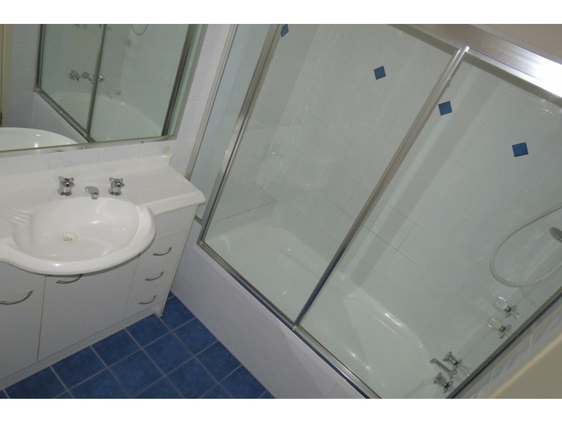 8/232 Queen Street, Southport QLD 4215