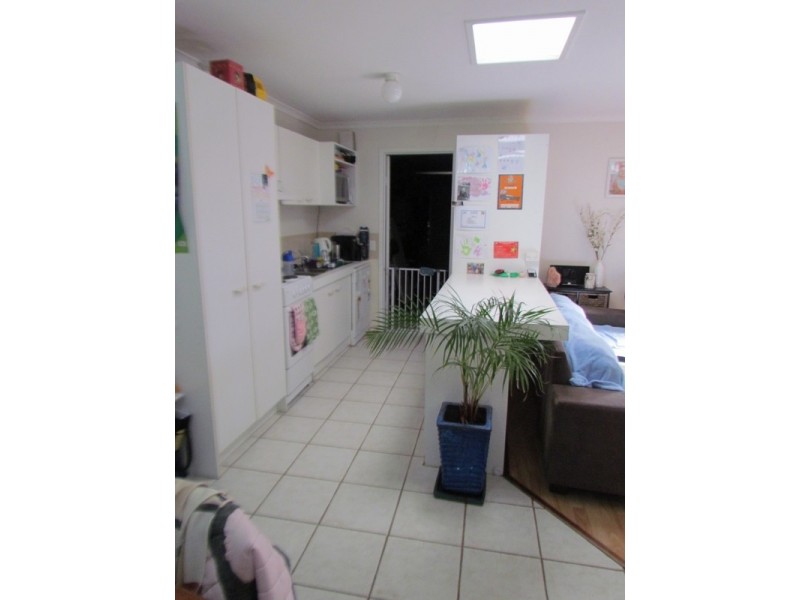 2/50 Botanical Drive, Labrador QLD 4215