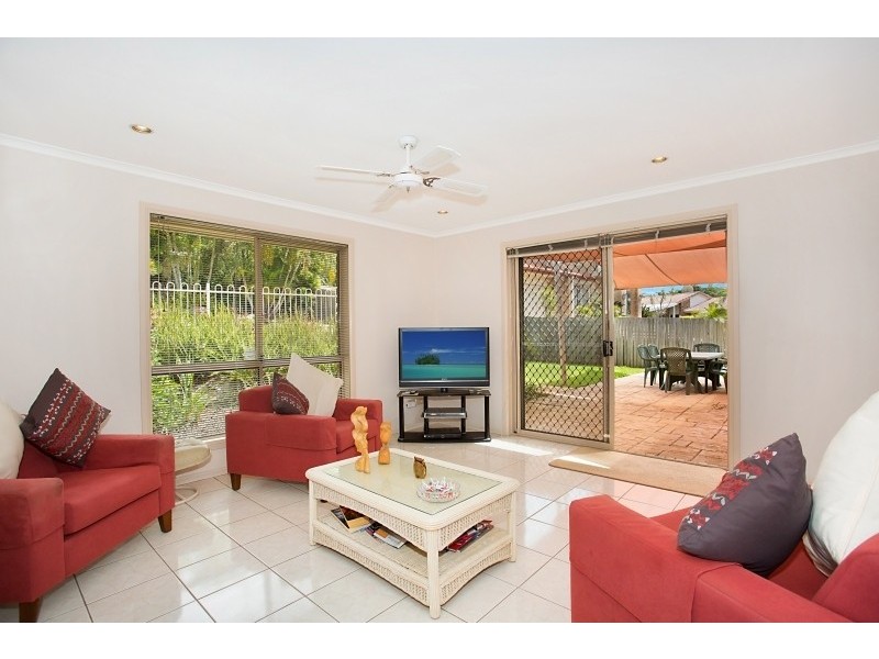 19 Lorne Court, Merrimac QLD 4226