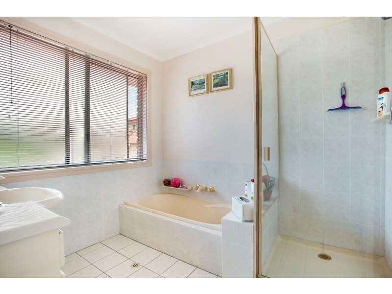 19 Lorne Court, Merrimac QLD 4226
