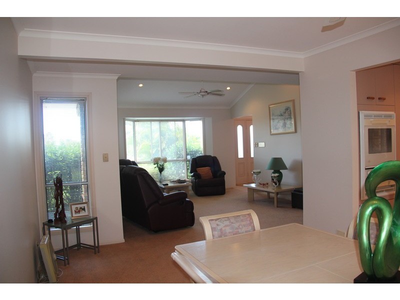 19 Lorne Court, Merrimac QLD 4226