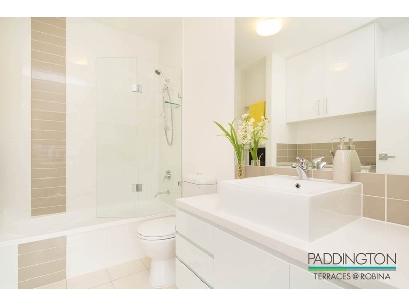 95 The Gardenway, Robina QLD 4226