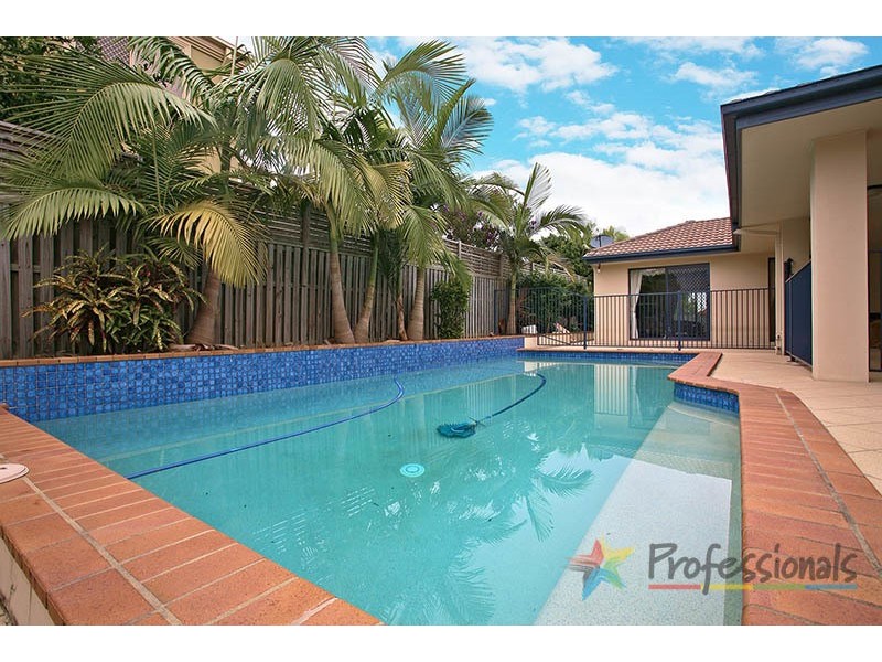 51 Lancewood Circuit, Robina QLD 4226