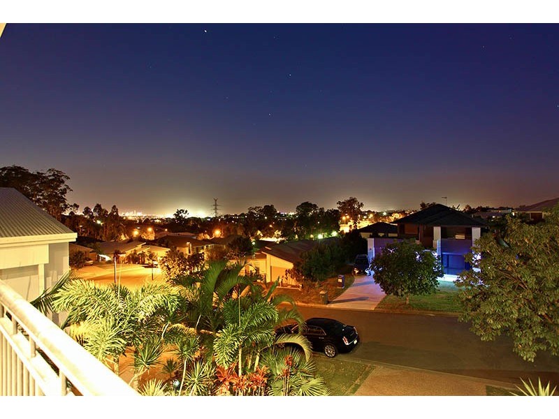 25 Worchester Terrace, Reedy Creek QLD 4227