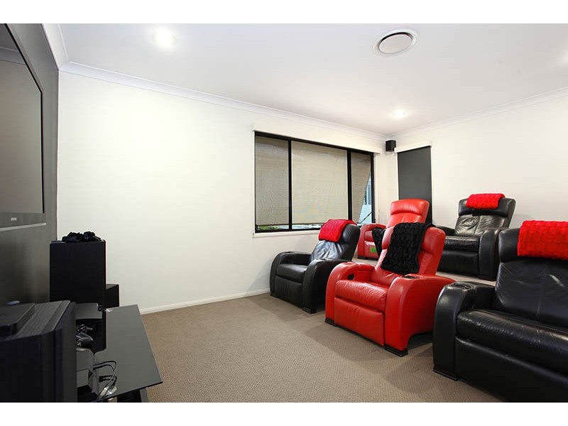 25 Worchester Terrace, Reedy Creek QLD 4227