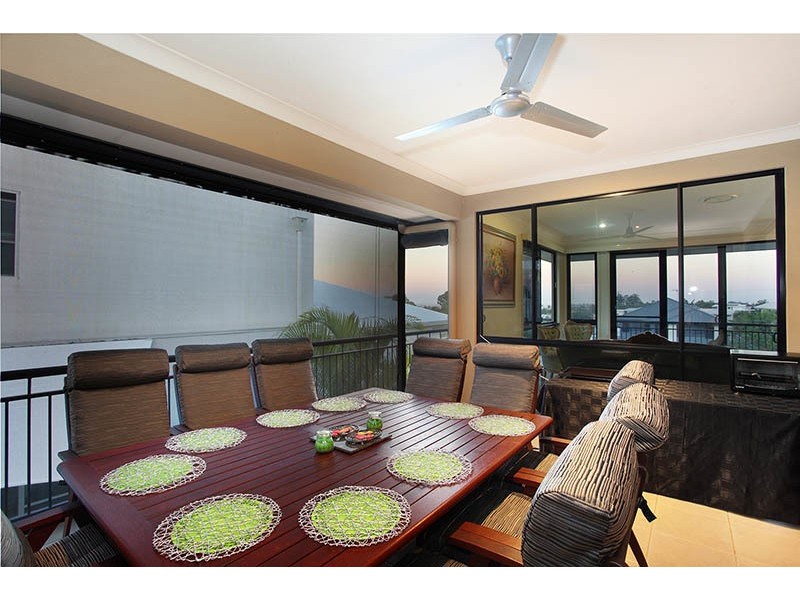 25 Worchester Terrace, Reedy Creek QLD 4227