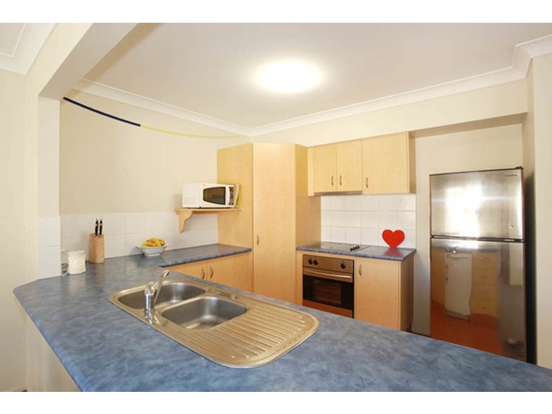 20/2 CONCORD Crescent, Robina QLD 4226
