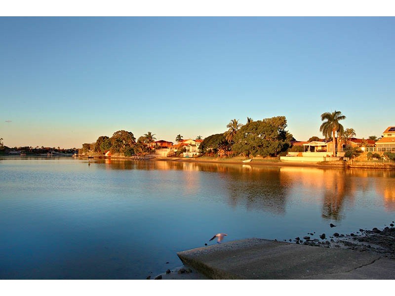 98/300 Cottesloe Drive, Mermaid Waters QLD 4218