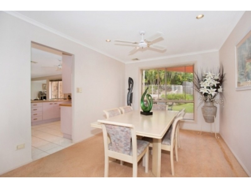 19  Lorne Court, Merrimac QLD 4226