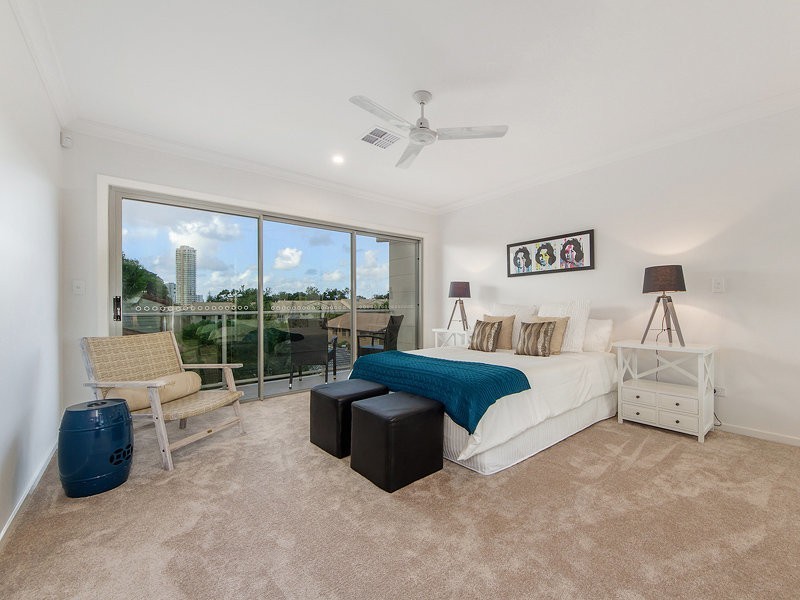 1/17 Stephens Street, Burleigh Heads QLD 4220