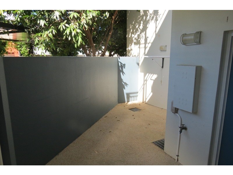 1/9 Watts Drive, Varsity Lakes QLD 4227