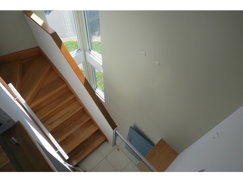 1/9 Watts Drive, Varsity Lakes QLD 4227