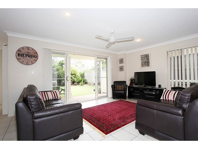 5 Solitaire Place, Robina QLD 4226