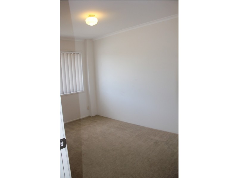 3/39 Milton Avenue, Paradise Point QLD 4216