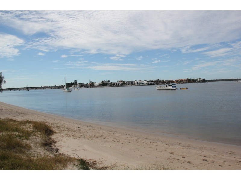 3/39 Milton Avenue, Paradise Point QLD 4216