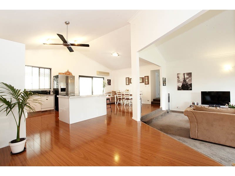 151 Glen Eagles Drive, Robina QLD 4226