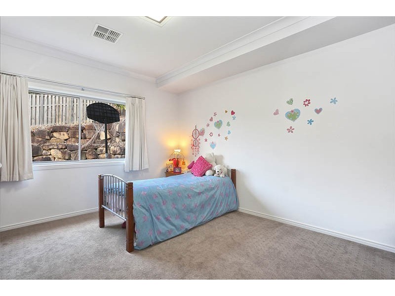 6 Golden Grove Boulevard, Reedy Creek QLD 4227