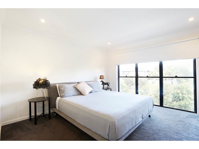 141 North Hill Drive, Robina QLD 4226