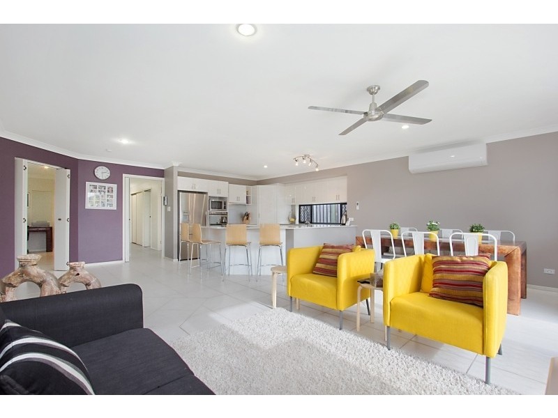 36 Lancewood Circuit, Robina QLD 4226