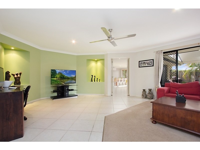 36 Lancewood Circuit, Robina QLD 4226