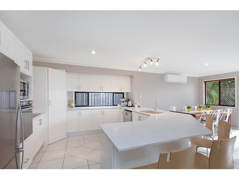 36 Lancewood Circuit, Robina QLD 4226