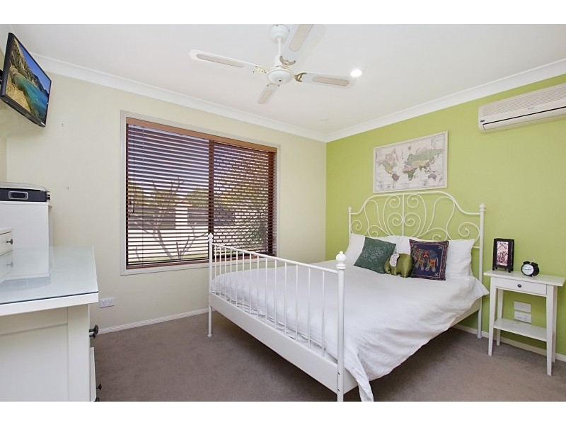 36 Lancewood Circuit, Robina QLD 4226