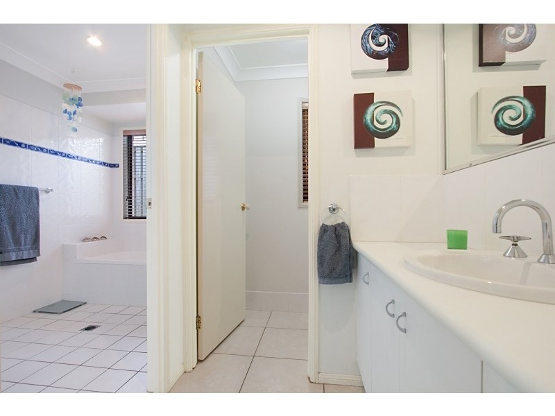 36 Lancewood Circuit, Robina QLD 4226