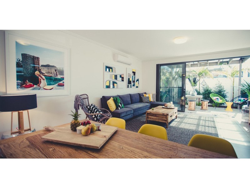 51 Fairlight Avenue, Robina QLD 4226