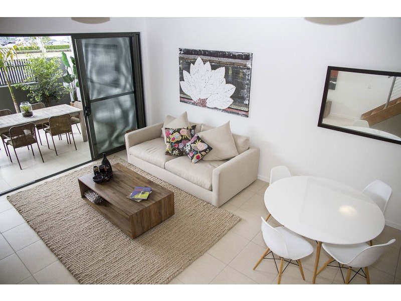 51 Fairlight Avenue, Robina QLD 4226