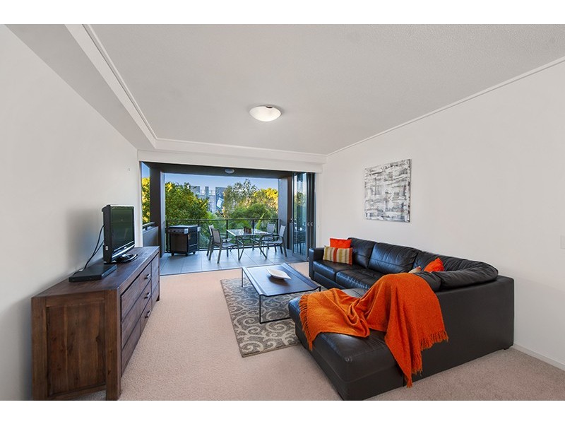 307/50 Riverwalk Avenue, Robina QLD 4226