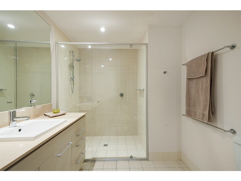 307/50 Riverwalk Avenue, Robina QLD 4226