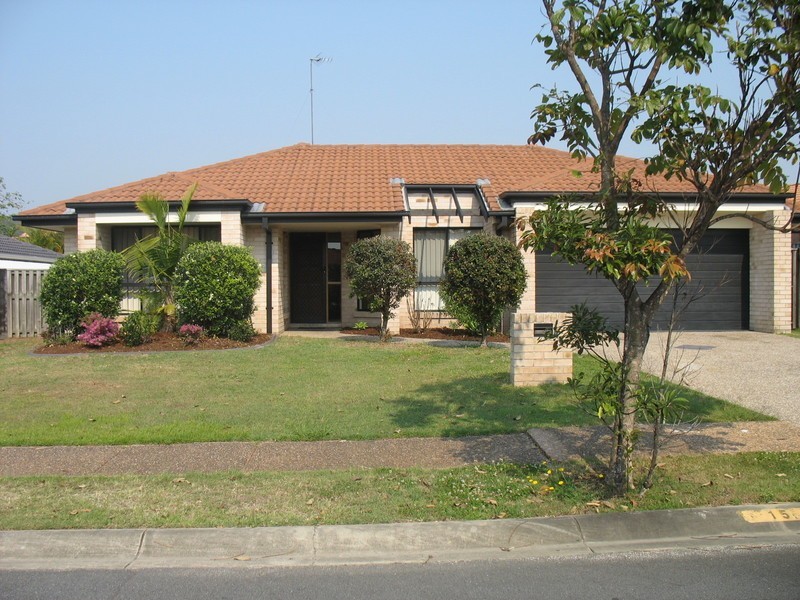 15 Laurel Oak Drive, Robina QLD 4226
