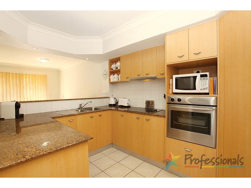 3/480 Christine Avenue, Robina QLD 4226