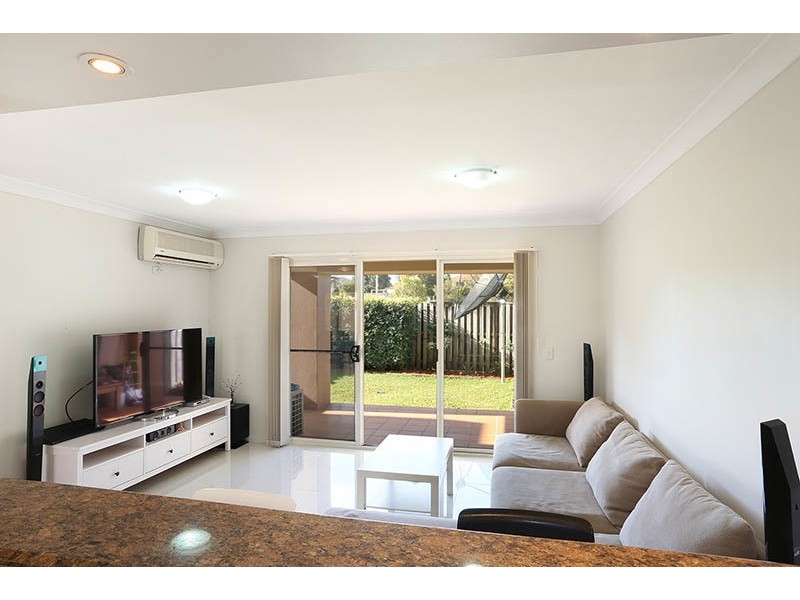 3/480 Christine Avenue, Robina QLD 4226