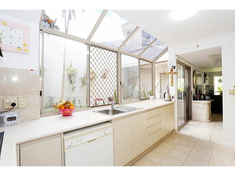 8/1 Resort Drive, Robina QLD 4226