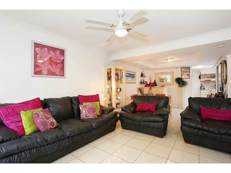 8/1 Resort Drive, Robina QLD 4226