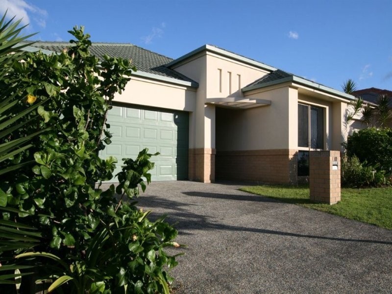 10 Andorra Place, Varsity Lakes QLD 4227