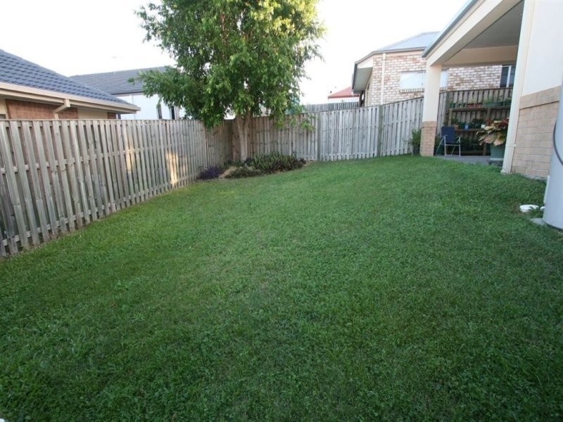 10 Andorra Place, Varsity Lakes QLD 4227