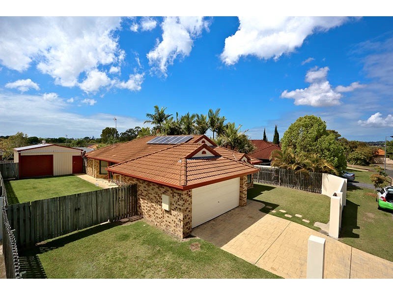 18 Dunedin Close, Merrimac QLD 4226