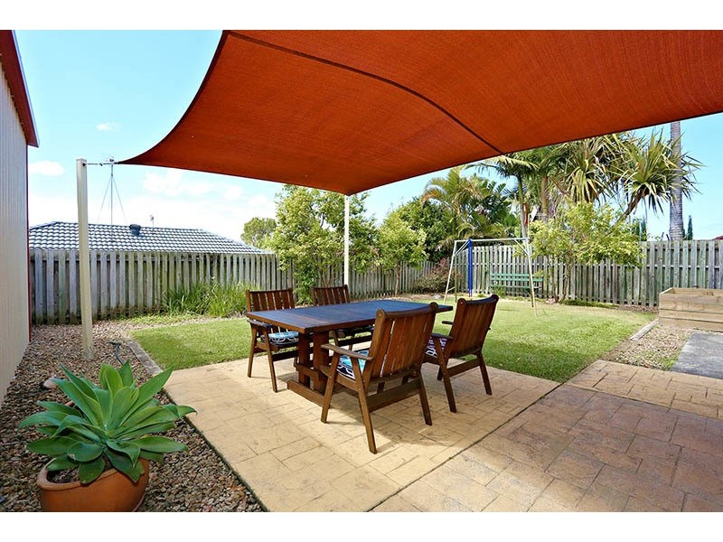 18 Dunedin Close, Merrimac QLD 4226