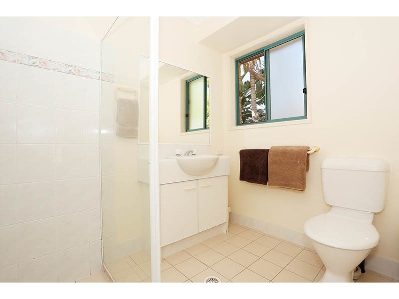 18 Dunedin Close, Merrimac QLD 4226
