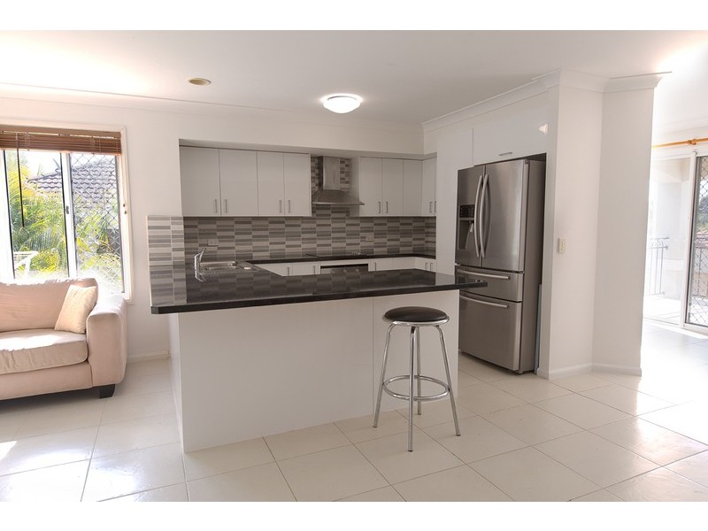 71/2-4 Langport Parade, Mudgeeraba QLD 4213