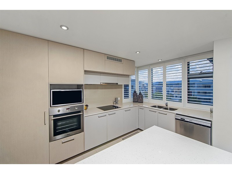 15/38 Riverwalk Avenue, Robina QLD 4226