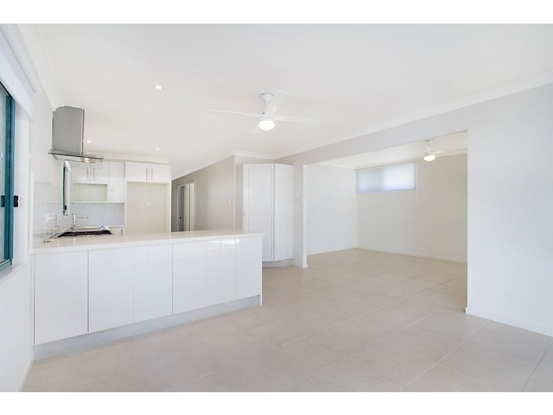 21 Bondi Avenue, Mermaid Beach QLD 4218