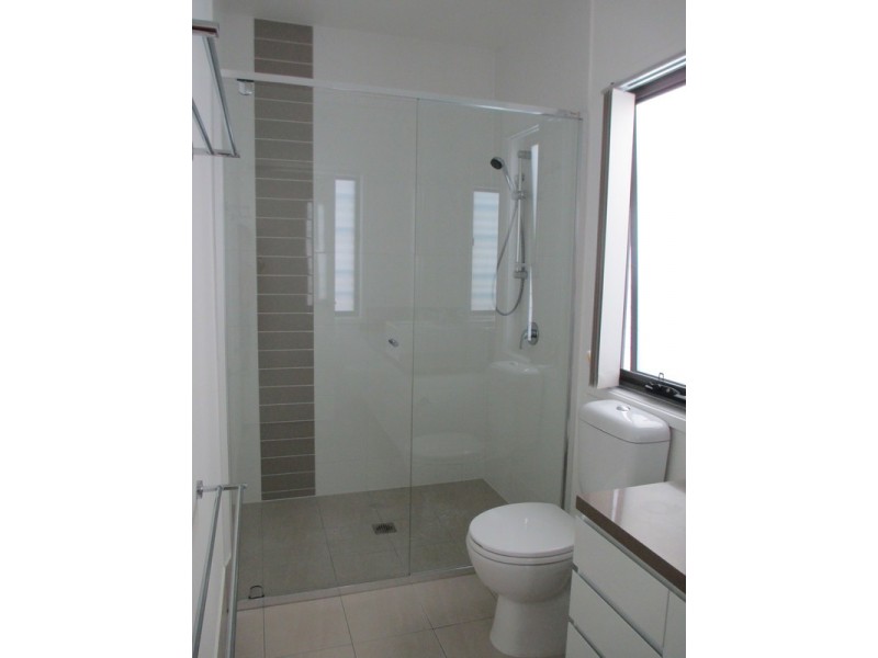 10 The Gardenway, Robina QLD 4226