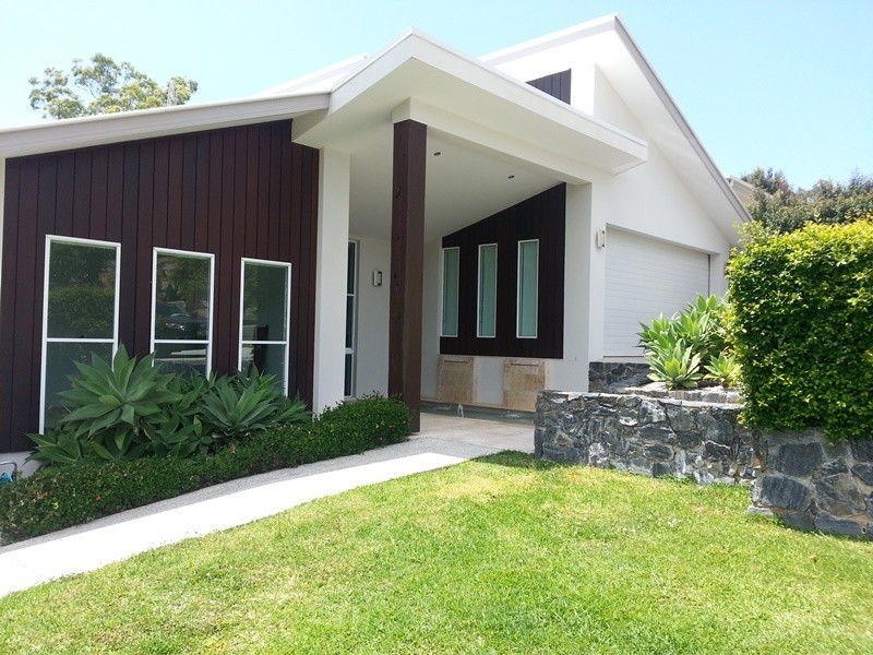 2 Curtis Court, Mudgeeraba QLD 4213