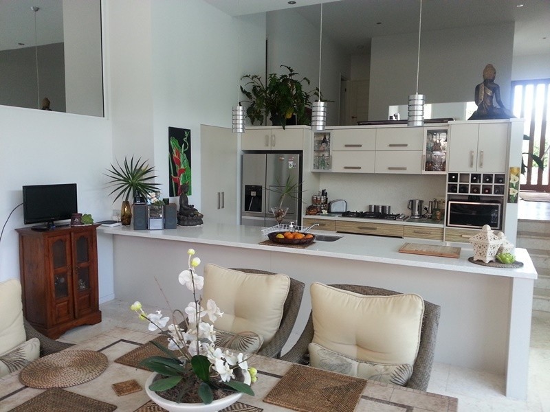 2 Curtis Court, Mudgeeraba QLD 4213